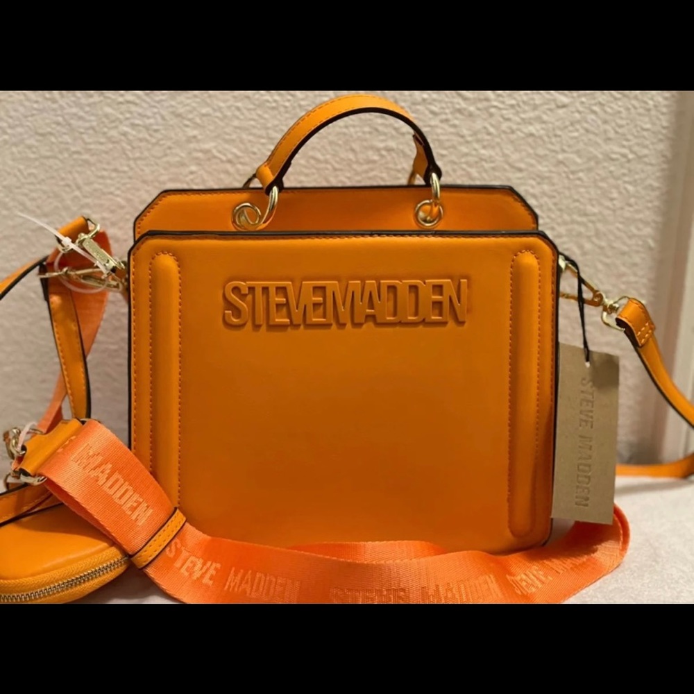 Steve Madden Bevelyn Crossbody purse NWT VERY HARD TO FIND
